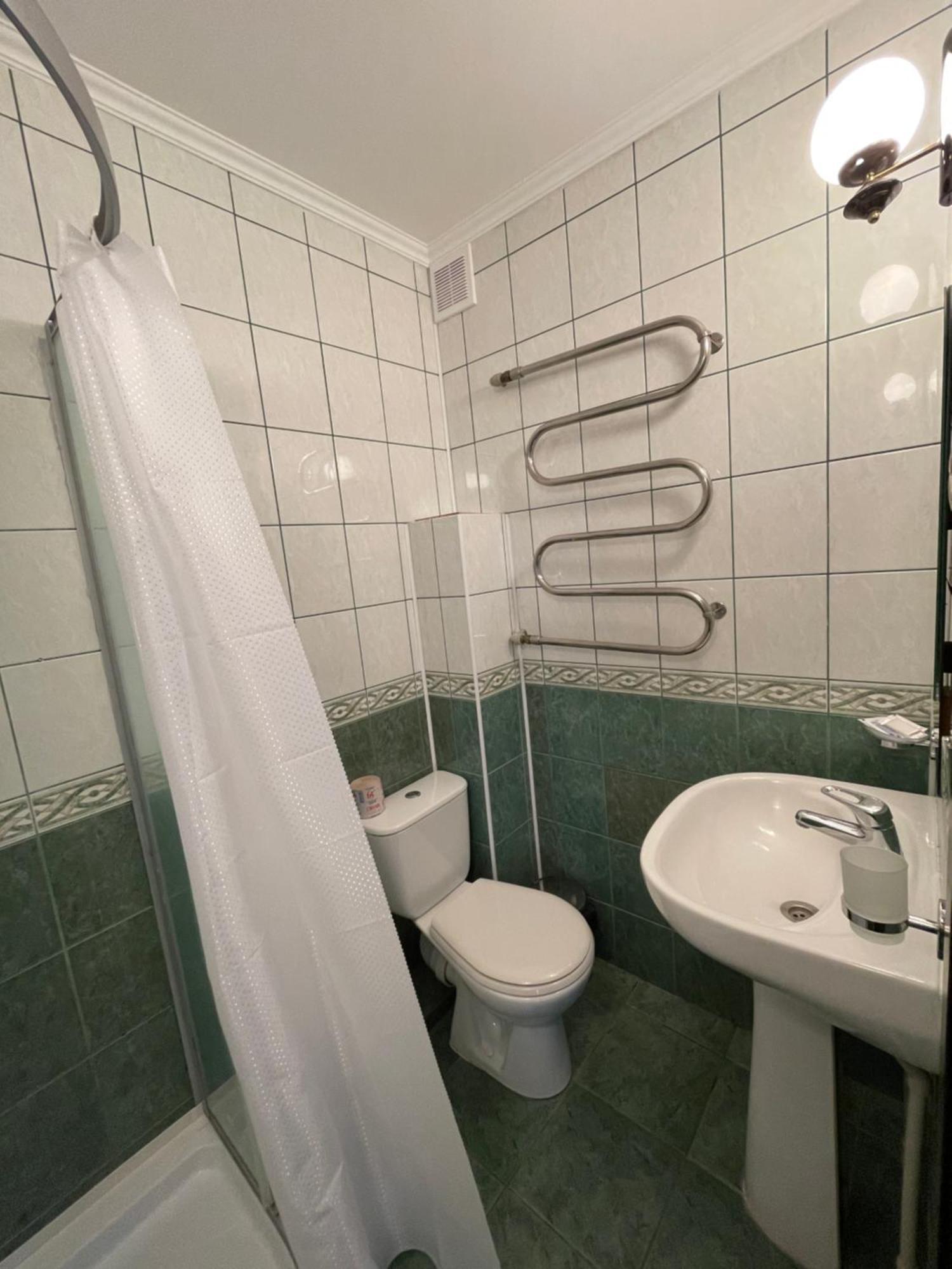 Готель "Дубно" Zimmer foto